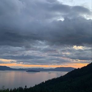 Meet your Posher, Sofia